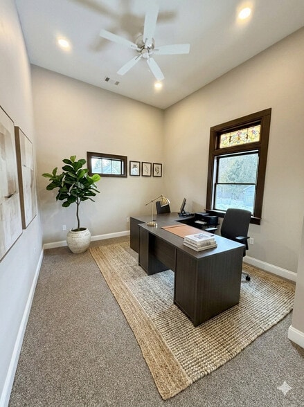 More Photos Of 475 College Hwy, Southwick Office For Sale