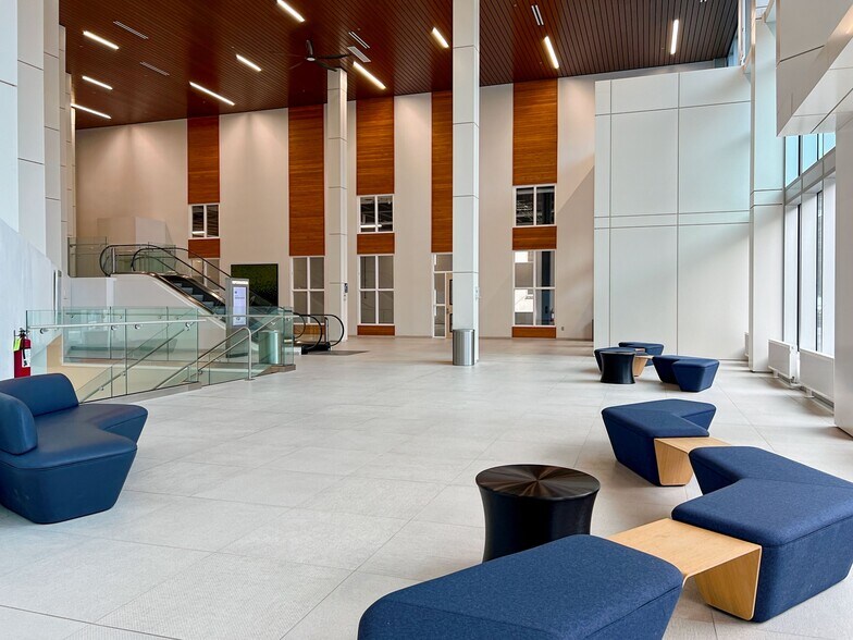 More Photos Of 1505 Barrington St, Halifax Coworking Space