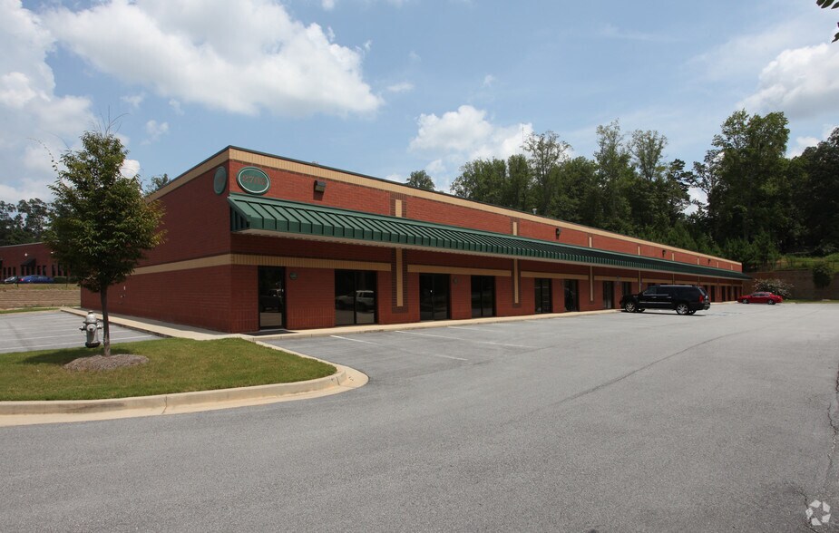 More Photos Of 2705 Faith Industrial Dr, Buford Light Distribution For Lease