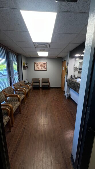 More Photos Of 615 E Oklahoma Ave, Enid Office For Sale