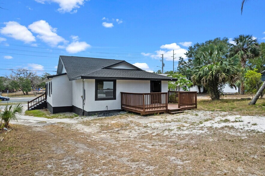 More Photos Of 209 N 14th St, Leesburg Office Residential For Sale