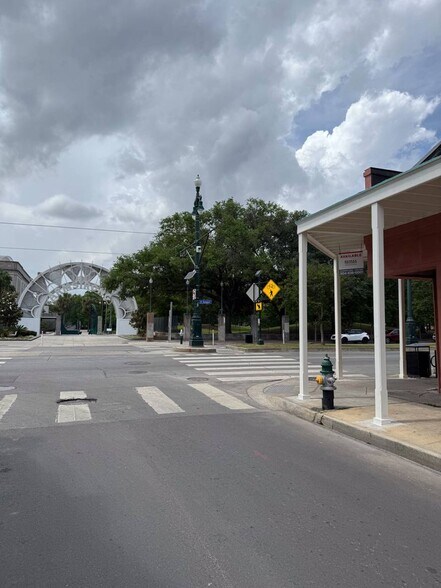 More Photos Of 800 N Rampart St, New Orleans General Retail For Lease
