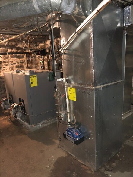 More Photos Of 411-431 N Main St, Bristol Apartments For Sale