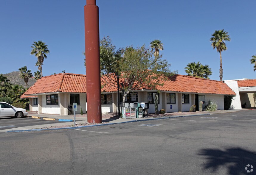 More Photos Of 748 W 22nd St, Tucson Restaurant For Sale