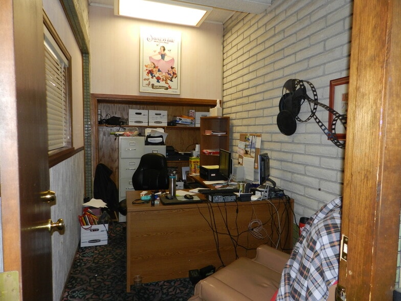 More Photos Of 27 S Cascade Ave, Montrose Theater Concert Hall For Sale