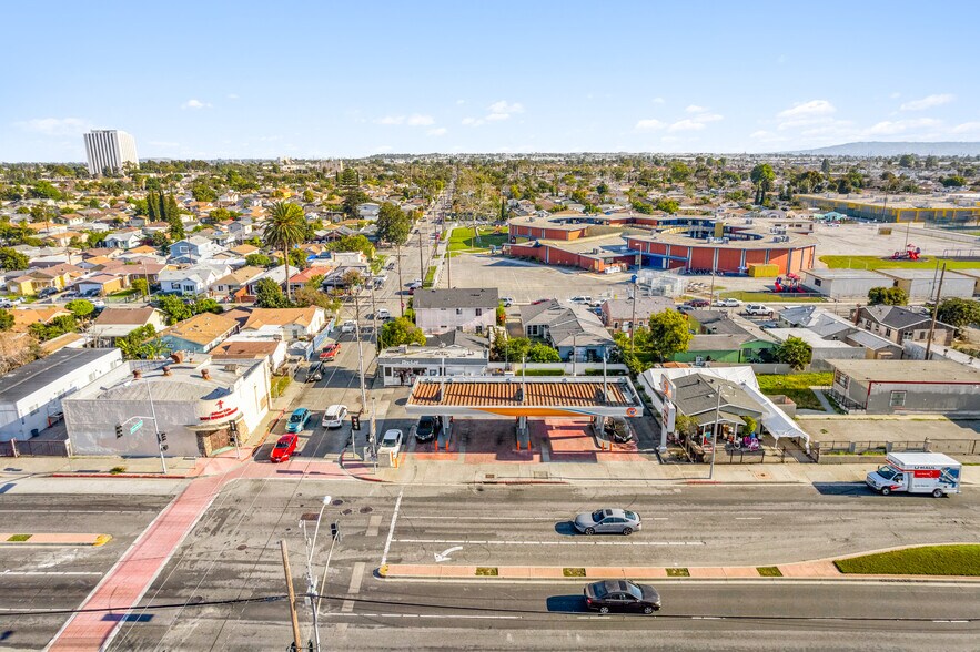 More Photos Of 502 W Rosecrans Ave, Compton Service Station For Sale