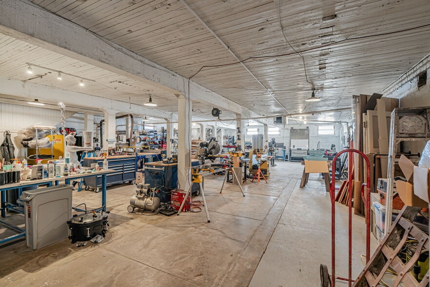 More Photos Of 1649 12th Ave, Oakland Religious Facility For Sale