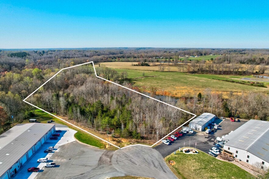 More Photos Of Lot 26 Motorsports rd, Mooresville Land For Sale