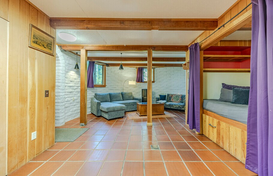 More Photos Of 1820 E 28th Ave, Eugene Multifamily For Sale