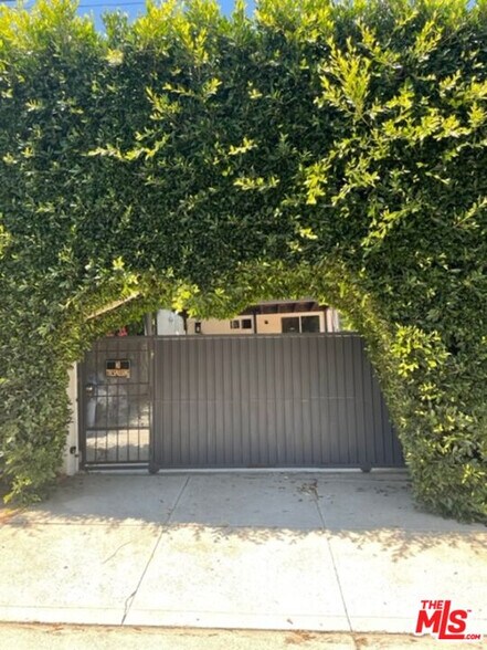 More Photos Of 425 Sunridge St, Playa Del Rey Multifamily For Sale