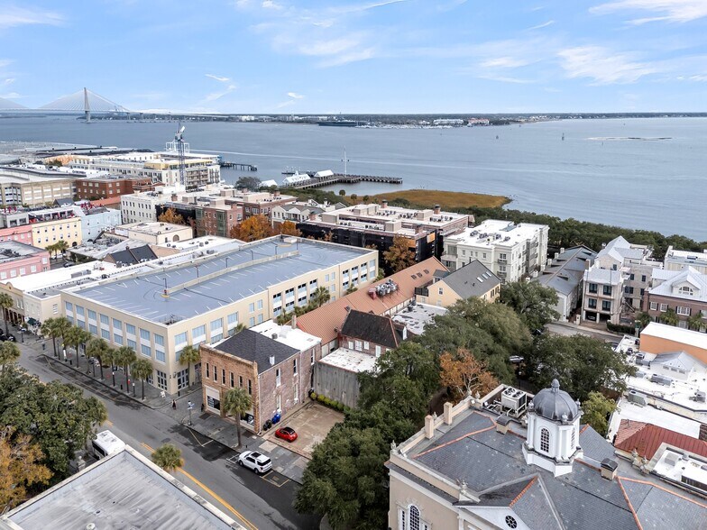 More Photos Of 12 Gillon St, Charleston Office For Lease