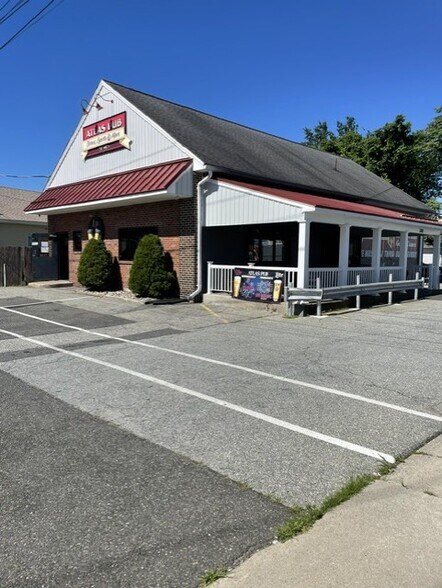 More Photos Of 300 Carew St, Chicopee Restaurant For Sale