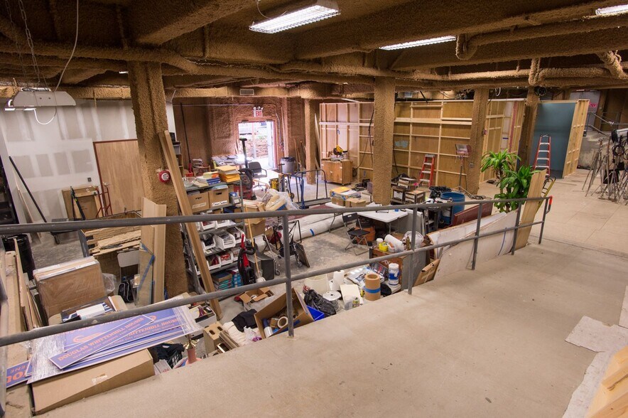 More Photos Of 302 Sheffield Ave, Brooklyn Warehouse For Sale