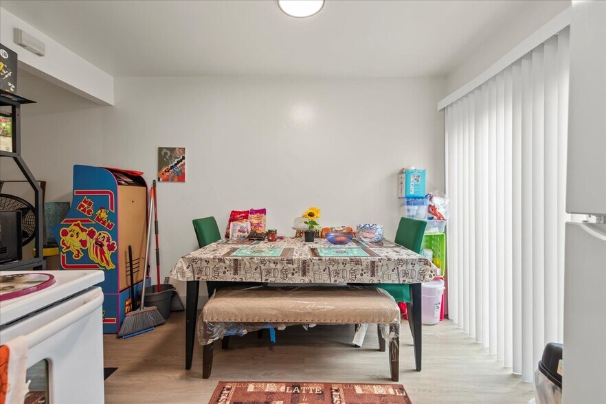 More Photos Of 20324 Forest Ave, Castro Valley Apartments For Sale