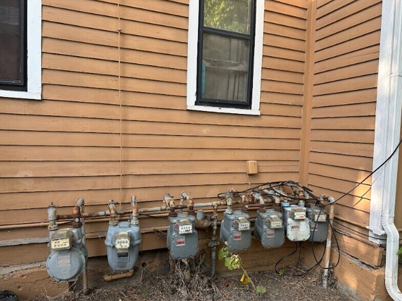 More Photos Of 2708 2nd Ave, Billings Apartments For Sale