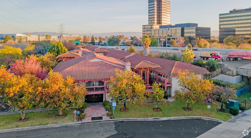 More Photos Of 675 E Campbell Ave, Campbell Hotel For Sale