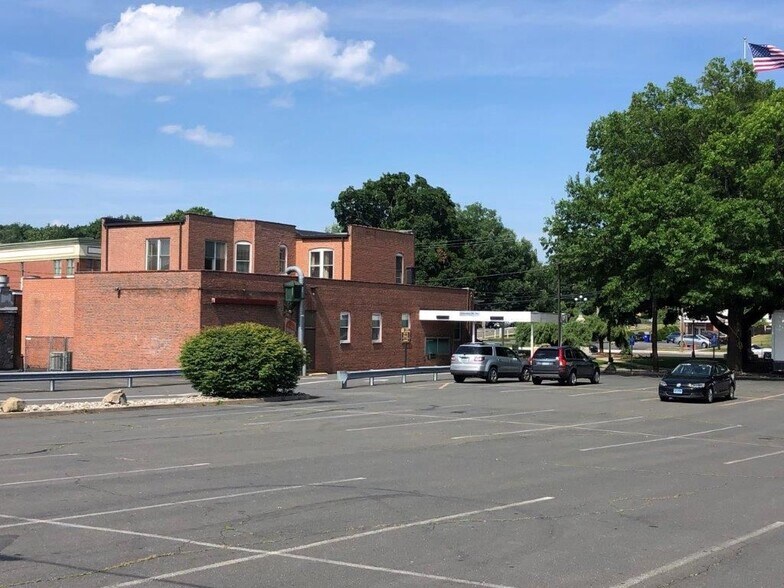 More Photos Of 22 Main St, Southington Bank For Sale