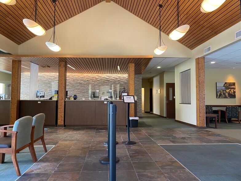 More Photos Of 700 M St NE, Auburn Medical For Sale