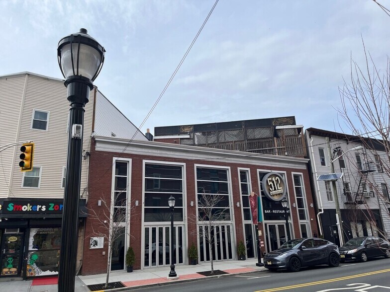 Primary Photo Of 512 Paterson Plank Rd, Jersey City Restaurant For Sale