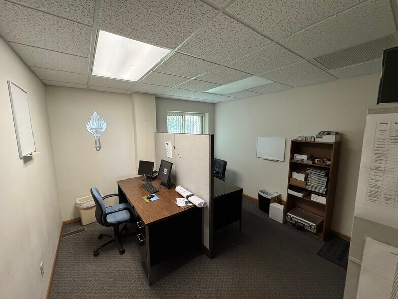 More Photos Of 855 Industrial Dr, Mondovi Distribution For Lease