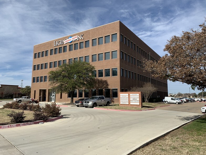 More Photos Of 6851 NE Loop 820, North Richland Hills Office For Lease