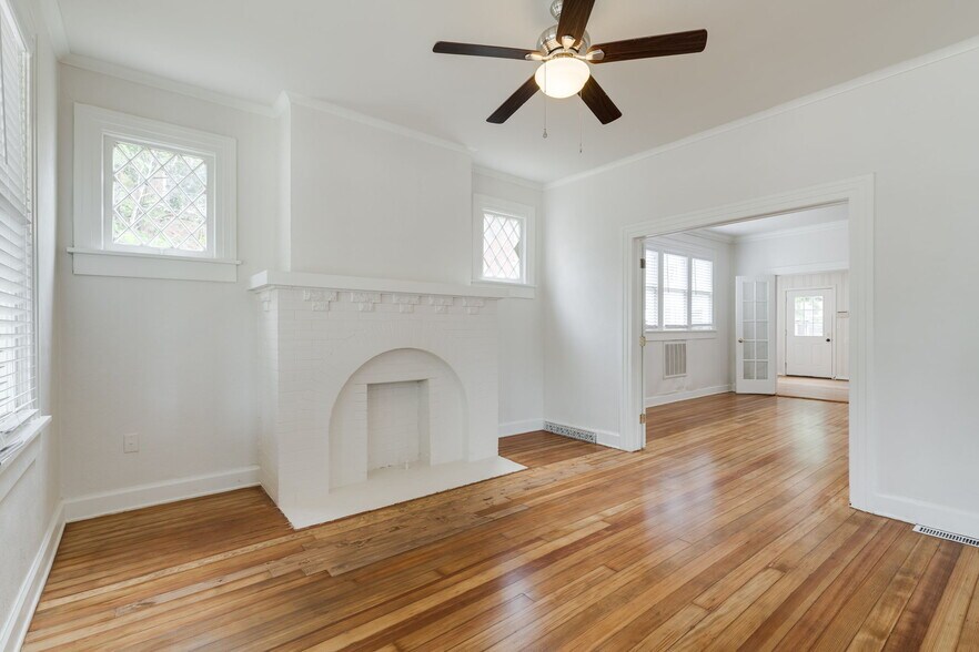 More Photos Of 1605 N Classen Dr, Oklahoma City Office Residential For Lease