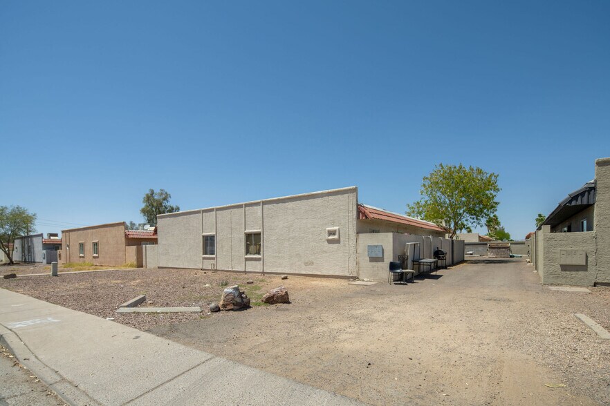 More Photos Of 2726 E Tierra Buena Ln, Phoenix Apartments For Sale