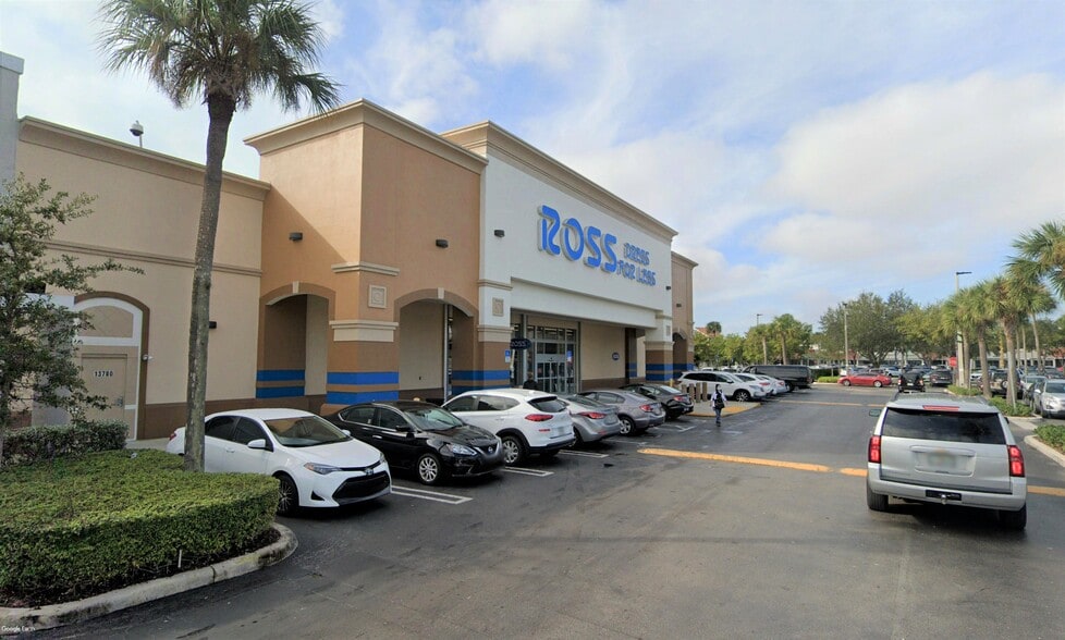 More Photos Of 13890 SW 56th St, Miami Unknown For Lease