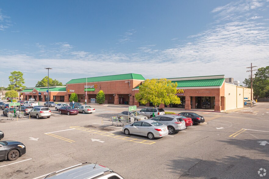 Primary Photo Of 5255 Highland Rd, Baton Rouge Unknown For Lease