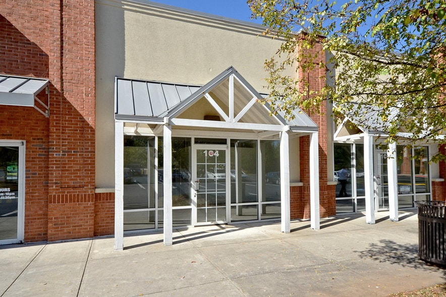 More Photos Of 11877 Douglas Rd, Alpharetta Unknown For Lease