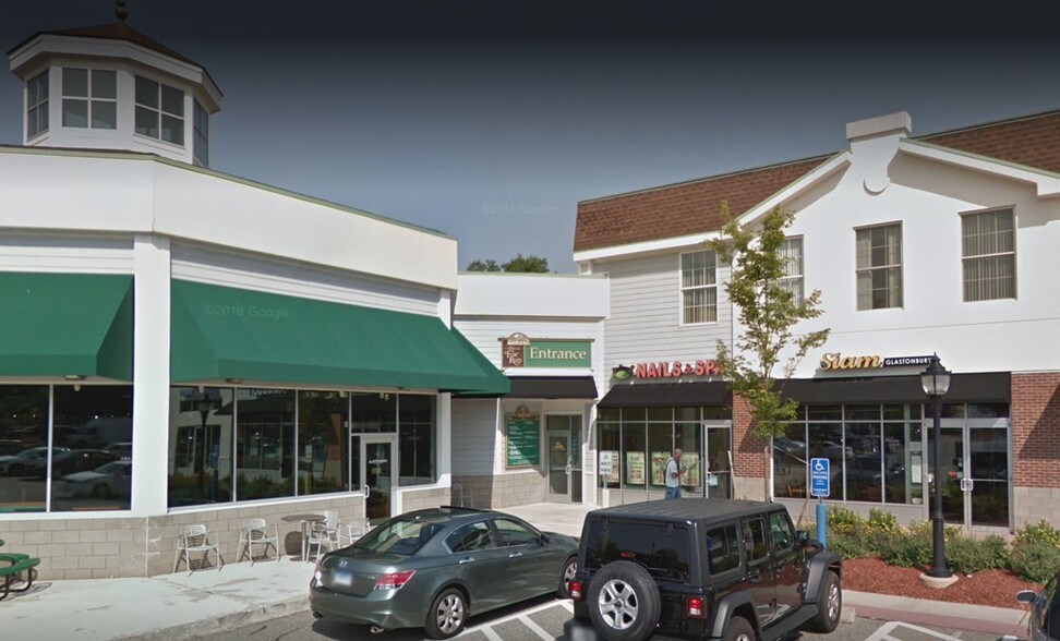 More Photos Of 13-55 Welles St, Glastonbury Storefront For Lease