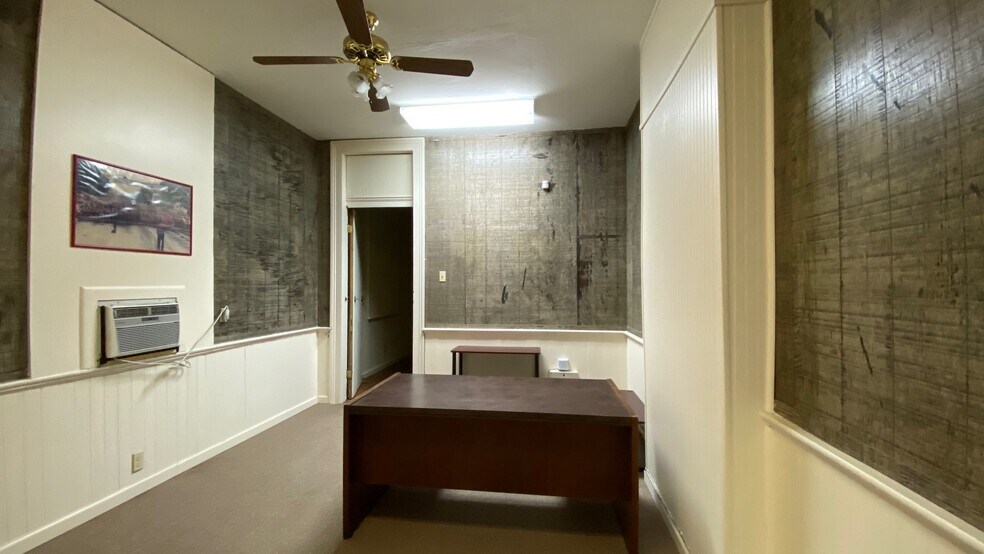 More Photos Of 213 N Broad St, New Orleans Storefront Retail Office For Lease