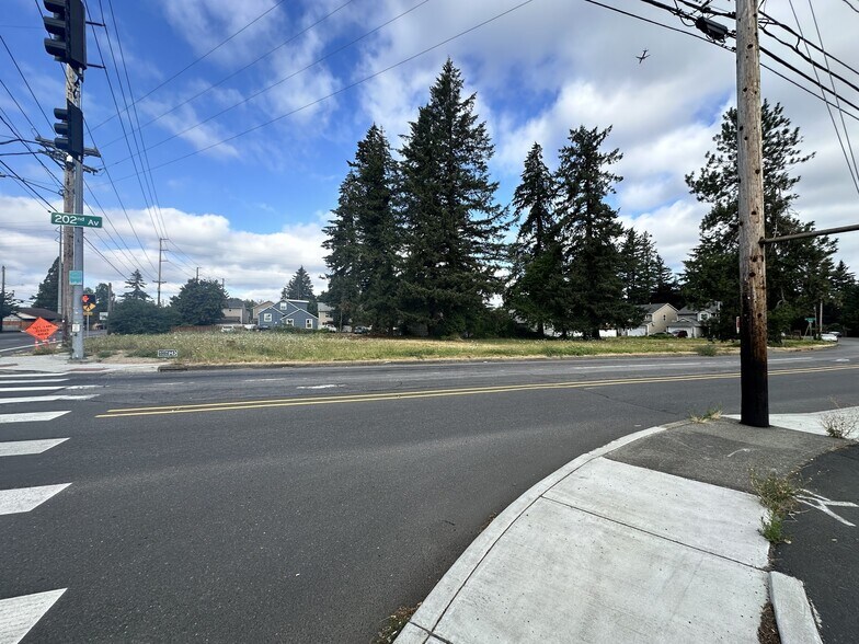 More Photos Of NE Glisan St, Gresham Land For Sale