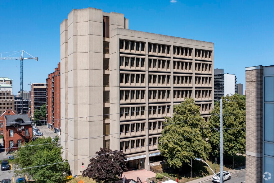 Primary Photo Of 25 Charlton Ave E, Hamilton Medical For Lease