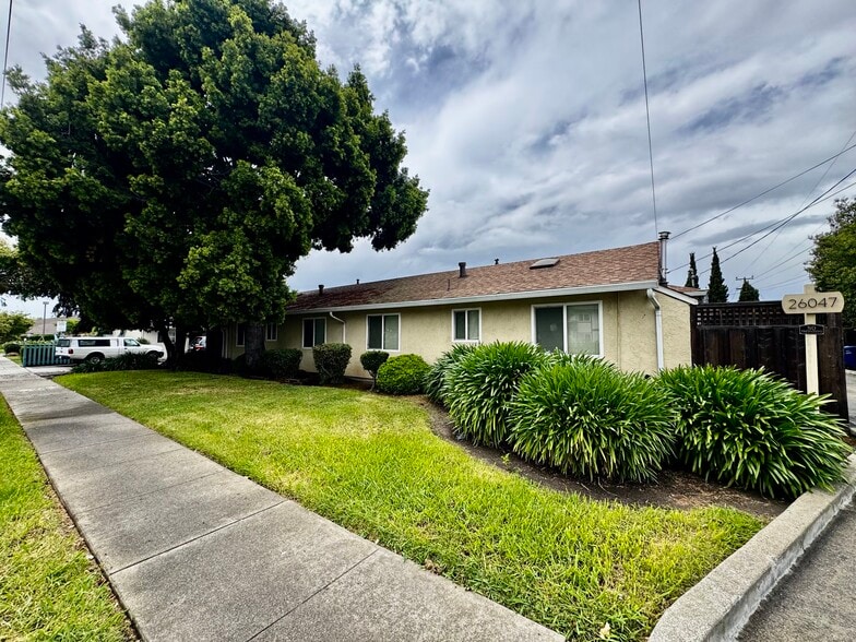 More Photos Of 26047 Gading Rd, Hayward Apartments For Sale