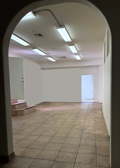 More Photos Of 3651 Beverly Blvd, Los Angeles Storefront For Lease