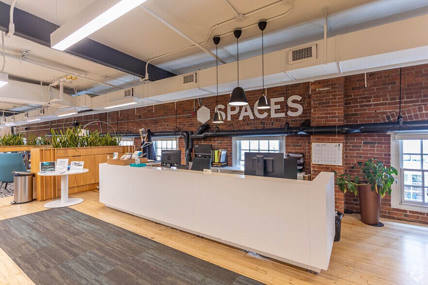 More Photos Of 361-361 Newbury St, Boston Coworking Space