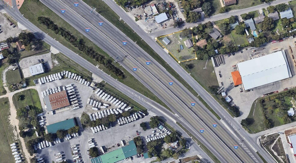 1705 Interstate 35 Frontage Rd