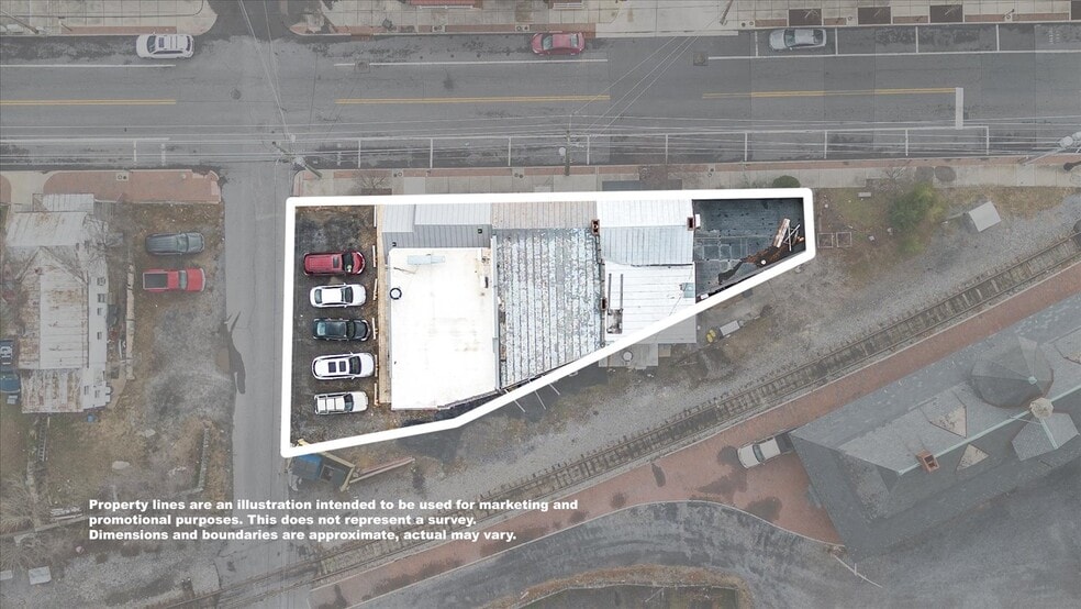 More Photos Of 207 N Kent St, Winchester General Retail For Sale