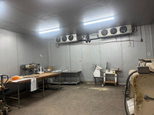 More Photos Of 900 Jersey Ave, Gloucester City Refrigeration Cold Storage For Sale