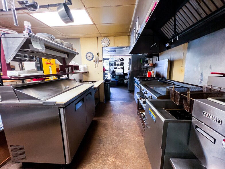 More Photos Of 108 S Main St, Yantis Restaurant For Sale