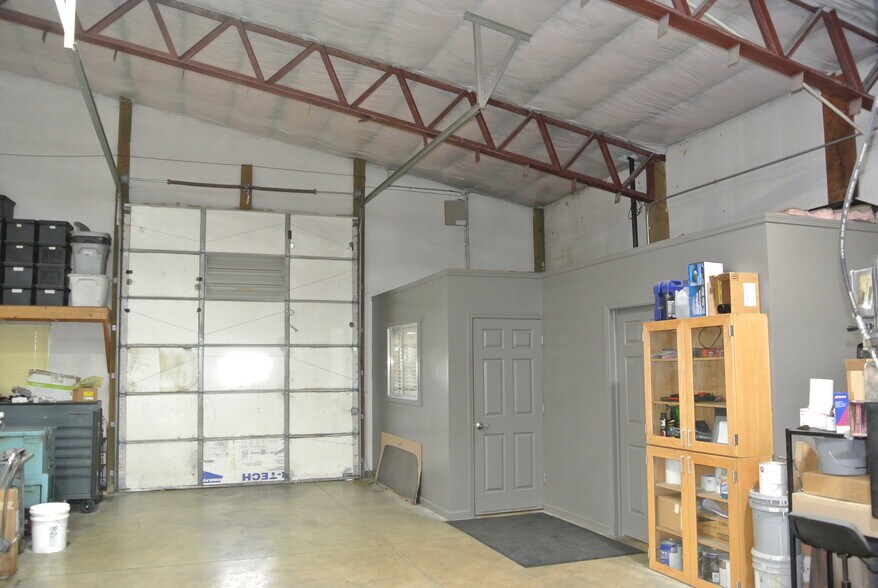 More Photos Of 108 E Hanley Ave, Coeur d'Alene General Retail For Sale