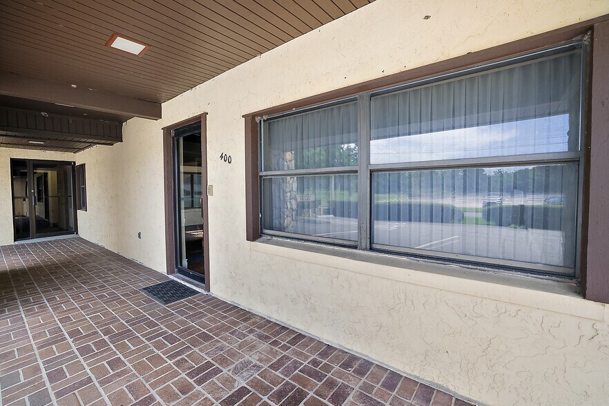 More Photos Of 400 Webster St, Leesburg Office For Lease