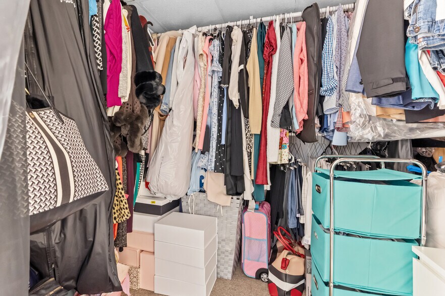 More Photos Of 1887 Mayport Rd, Atlantic Beach Freestanding For Sale