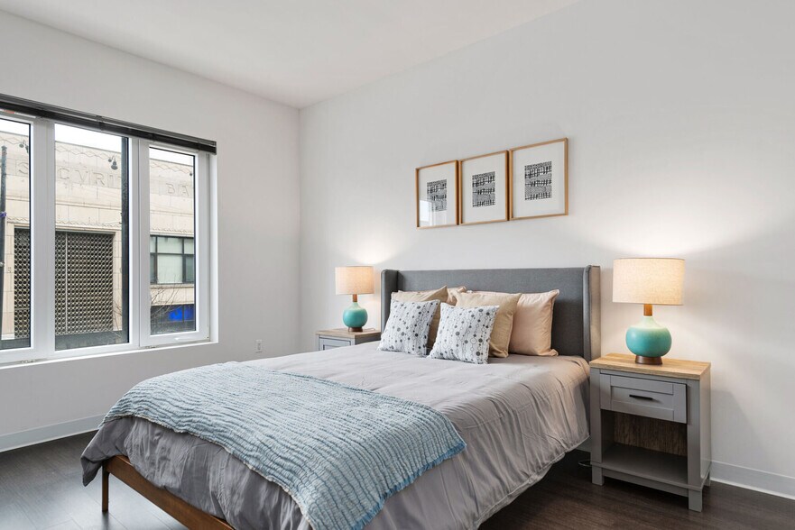 More Photos Of 1980 N Milwaukee Ave, Chicago Apartments For Lease