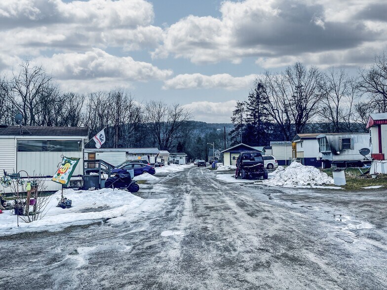 Primary Photo Of 3088 Route 16 N, Olean Manufactured Housing Mobile Home Park For Sale