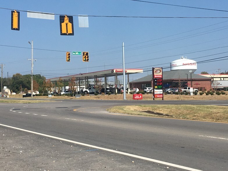 More Photos Of 1268 S Lowry St, Smyrna Auto Repair For Sale