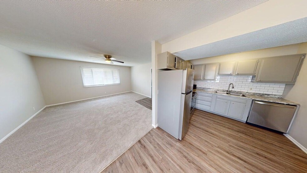 More Photos Of 1942 G St, Lincoln Apartments For Sale
