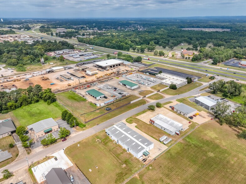 More Photos Of 285 Kershaw Industrial Blvd, Montgomery Warehouse For Sale