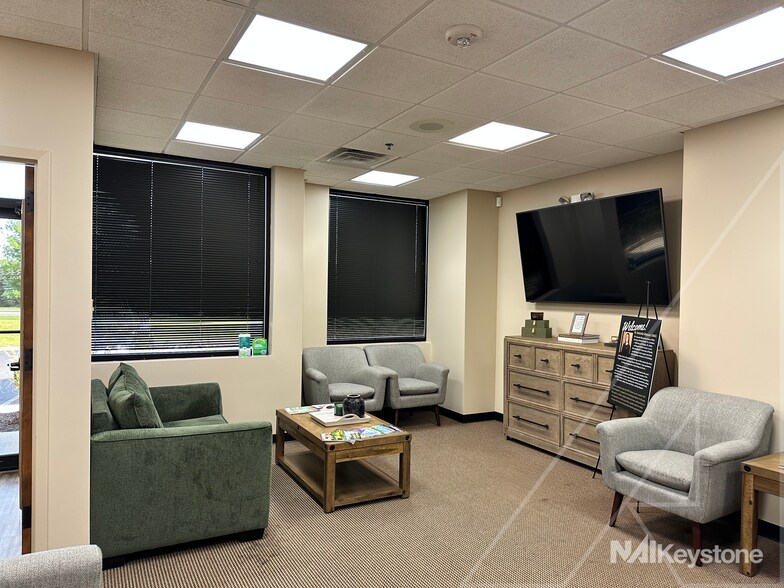 More Photos Of 1260 Broadcasting Rd, Wyomissing Medical For Lease
